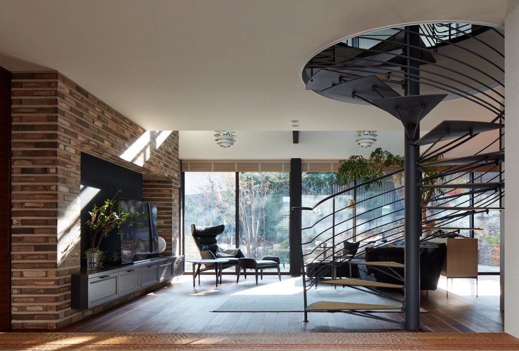 HOUSE K